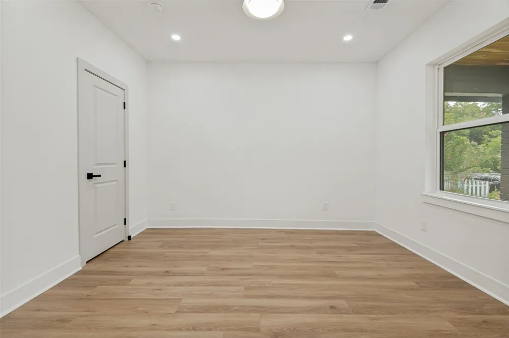 514 S Marlborough Avenue Dallas, TX 75208