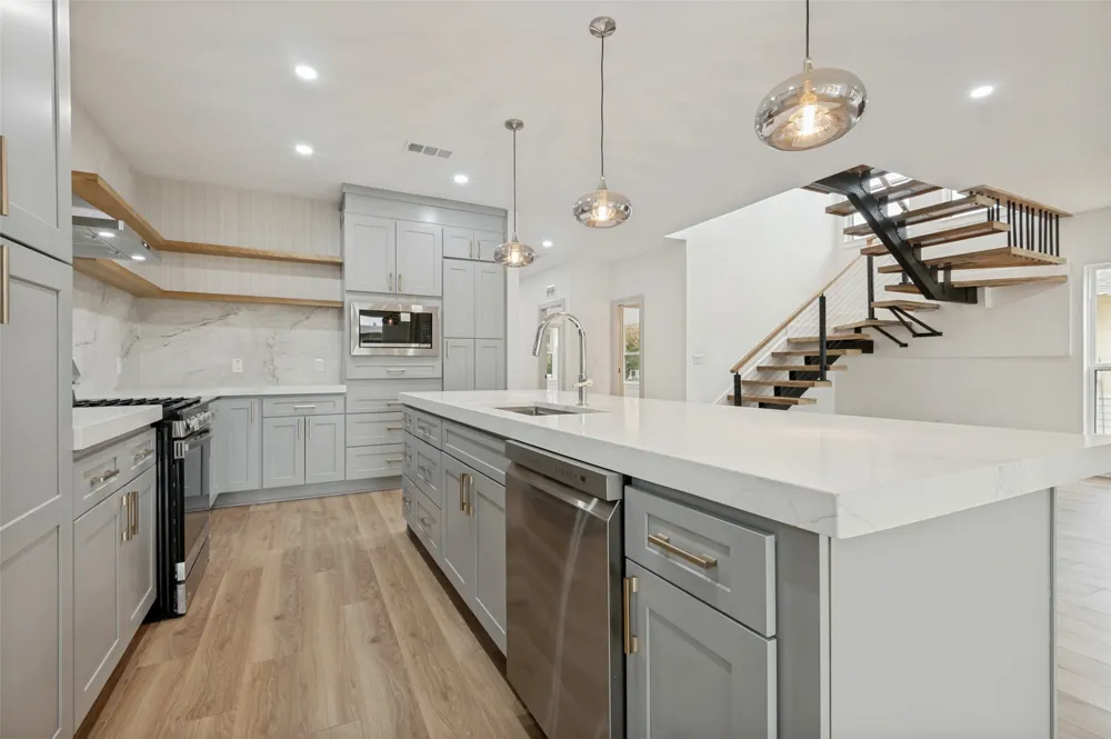 514 S Marlborough Avenue Dallas, TX 75208