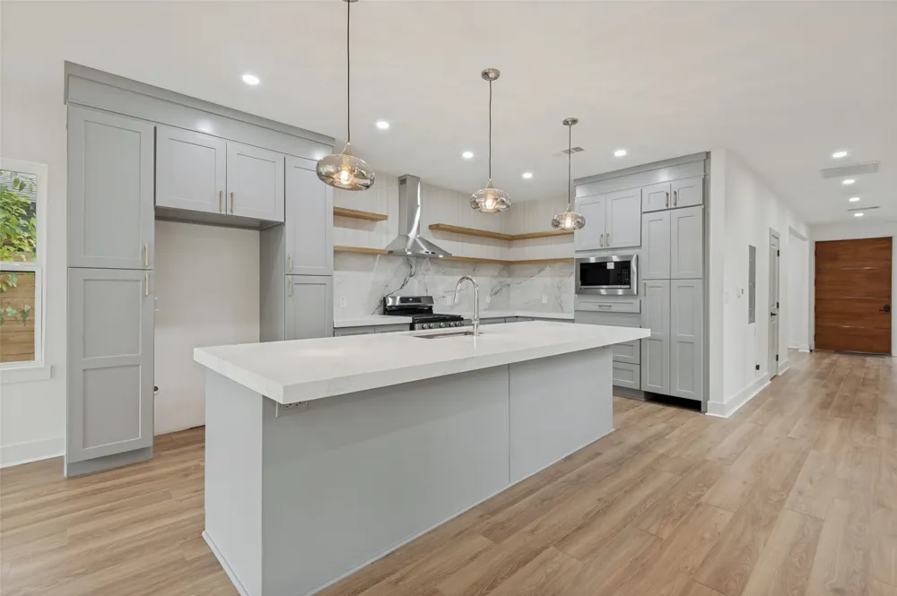 514 S Marlborough Avenue Dallas, TX 75208