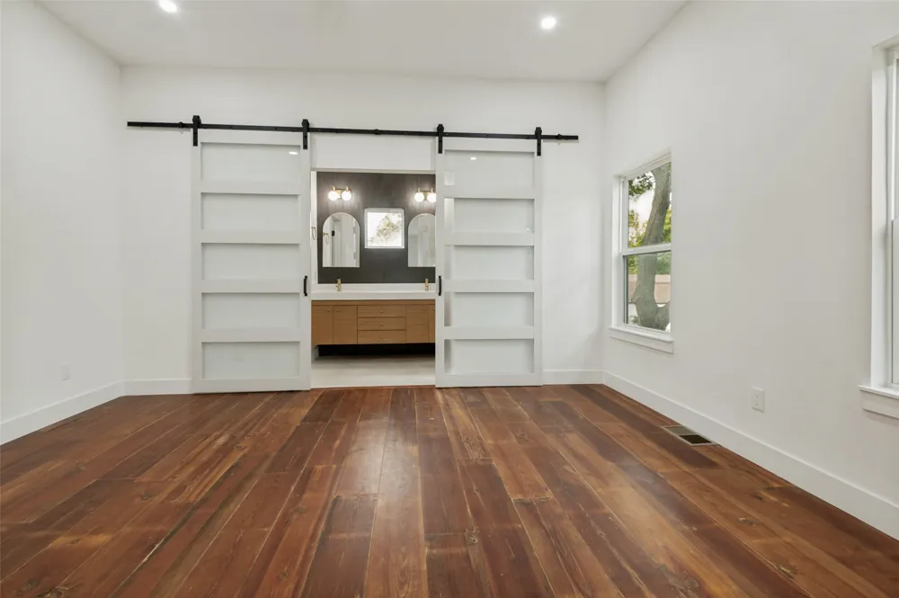 514 S Marlborough Avenue Dallas, TX 75208