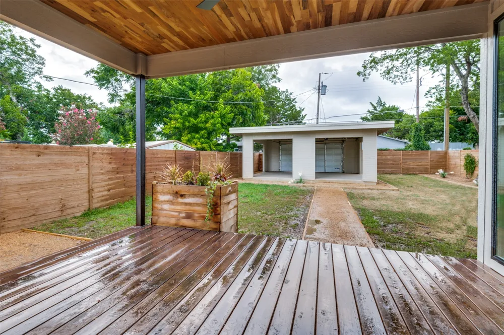 514 S Marlborough Avenue Dallas, TX 75208