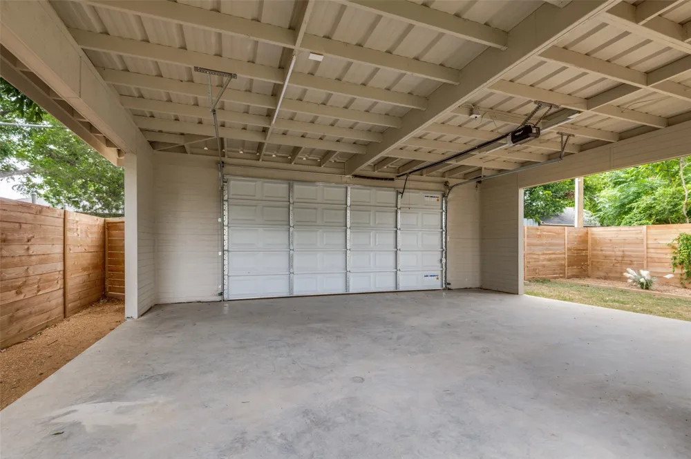514 S Marlborough Avenue Dallas, TX 75208