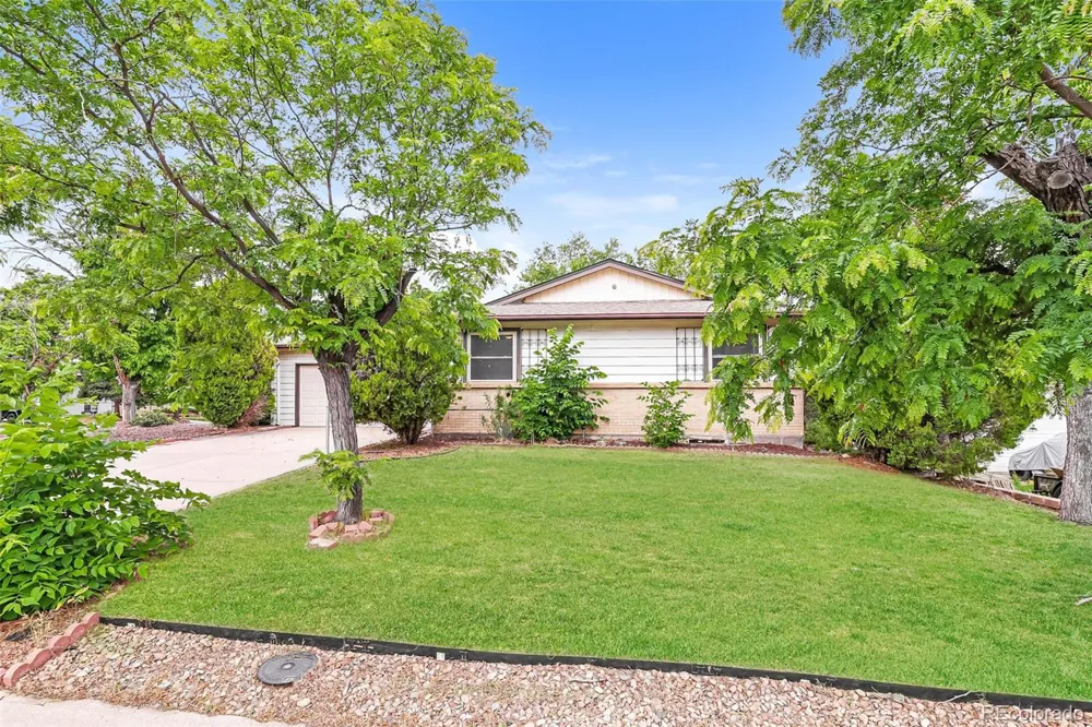 12199 E Oregon Drive Aurora, CO 80012