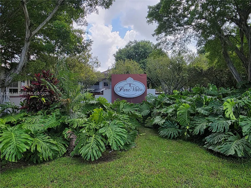 13967 SW 91st Ter #13967 Miami, FL 33186