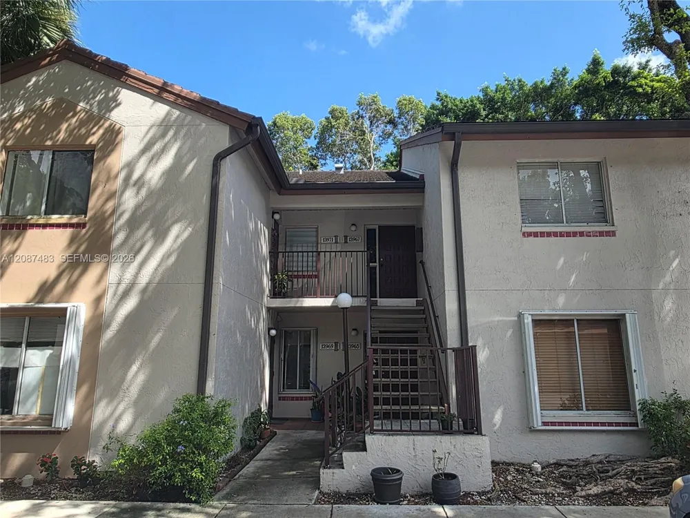 13967 SW 91st Ter #13967 Miami, FL 33186