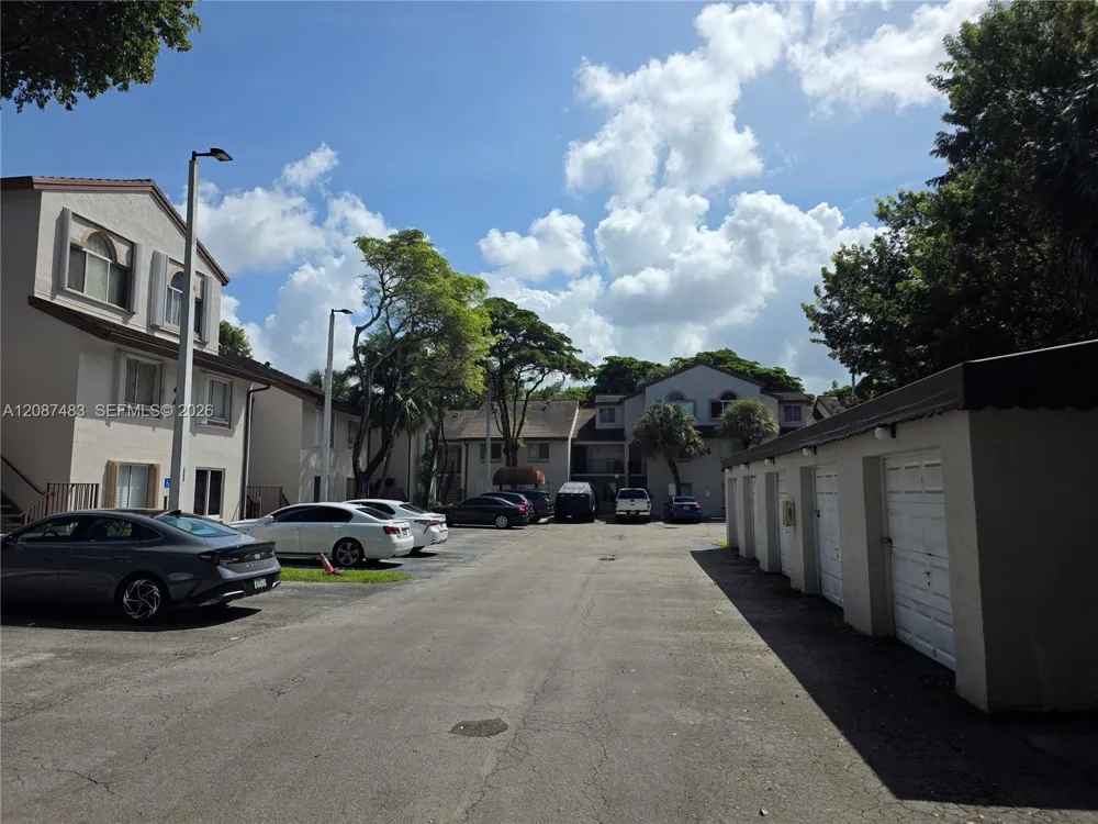 13967 SW 91st Ter #13967 Miami, FL 33186