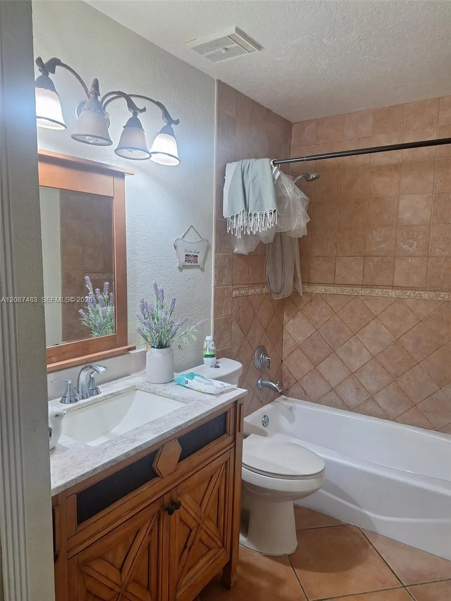 13967 SW 91st Ter #13967 Miami, FL 33186