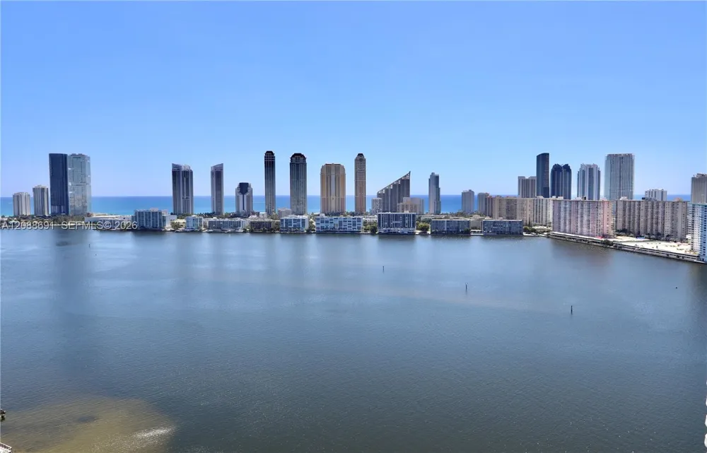 4000 Island Blvd #2204 Aventura, FL 33160