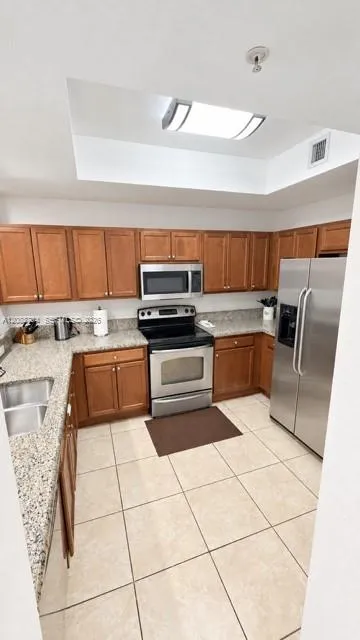 11401 NW 89th St #111 Doral, FL 33178