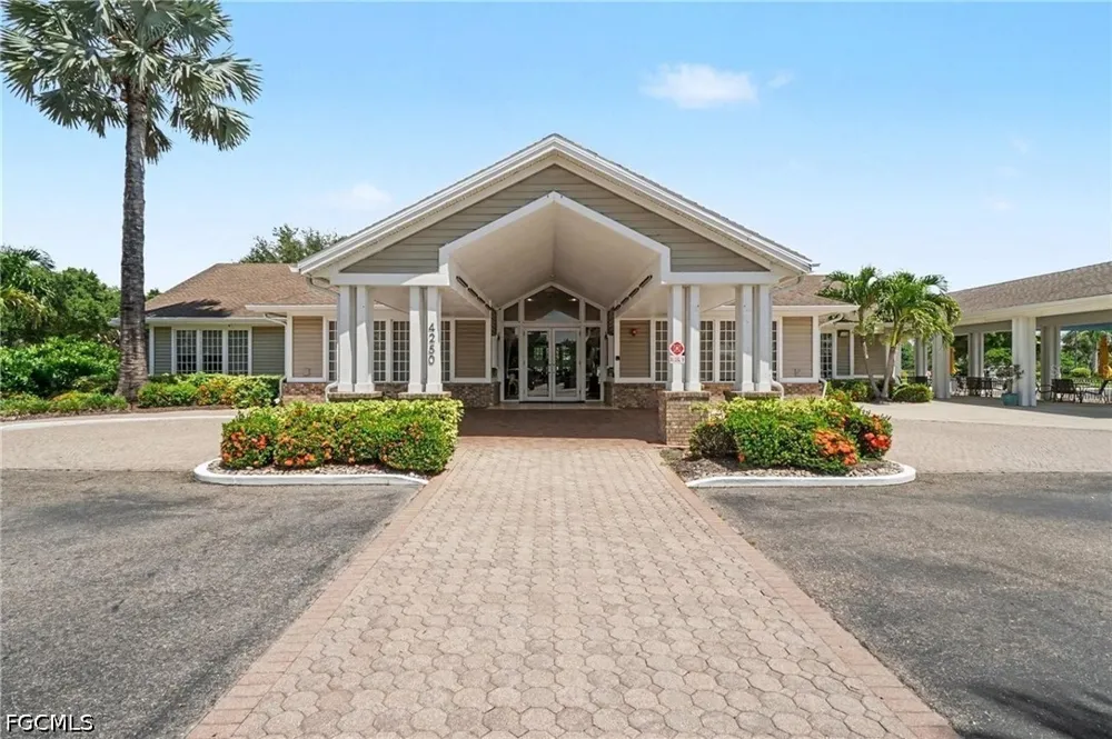 Osprey Lane Port Charlotte, FL 33953