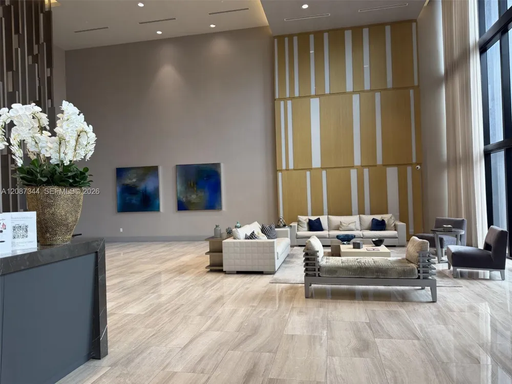 5300 Paseo Blvd #1012 Doral, FL 33166