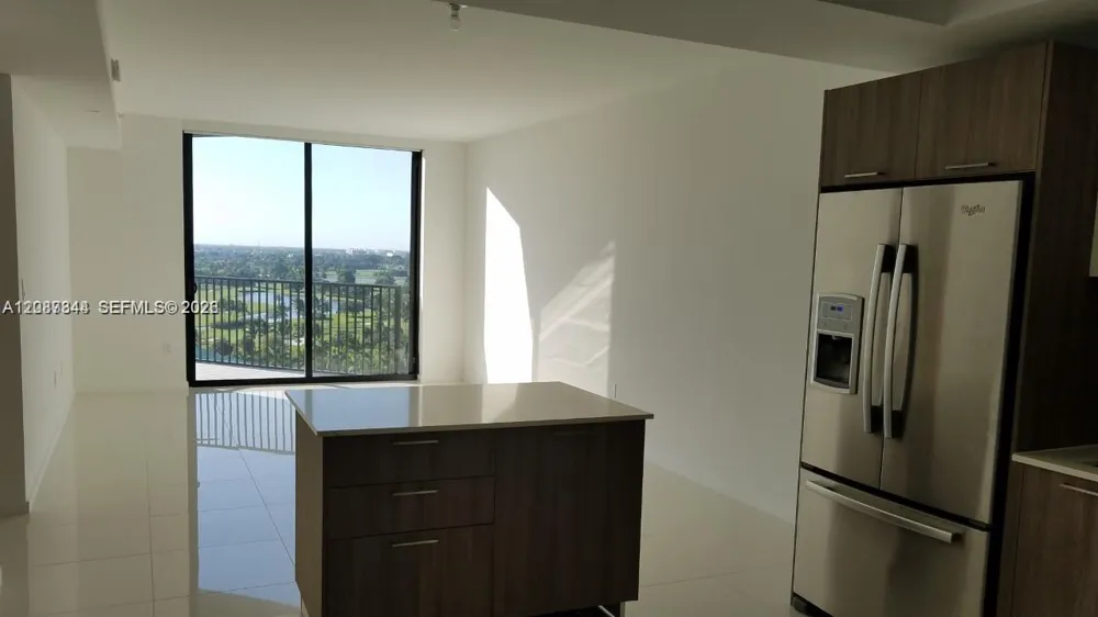 5300 Paseo Blvd #1012 Doral, FL 33166