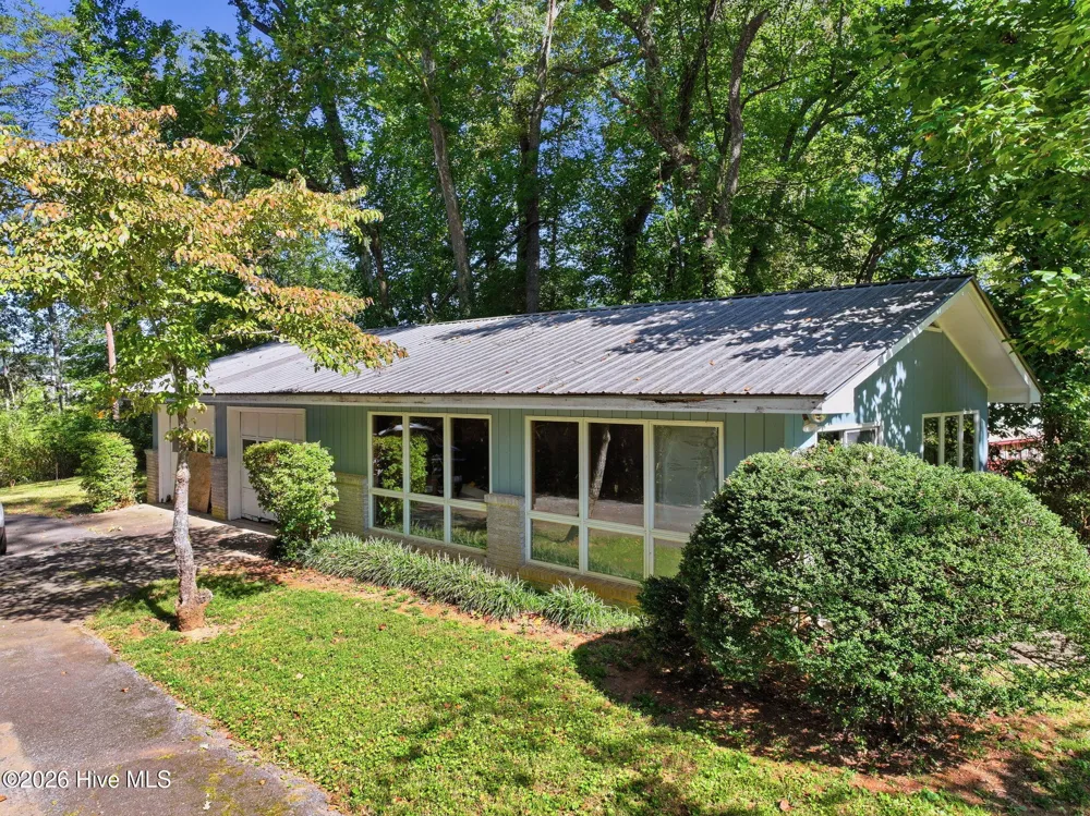 159 Cherry Street Murphy, NC 28906