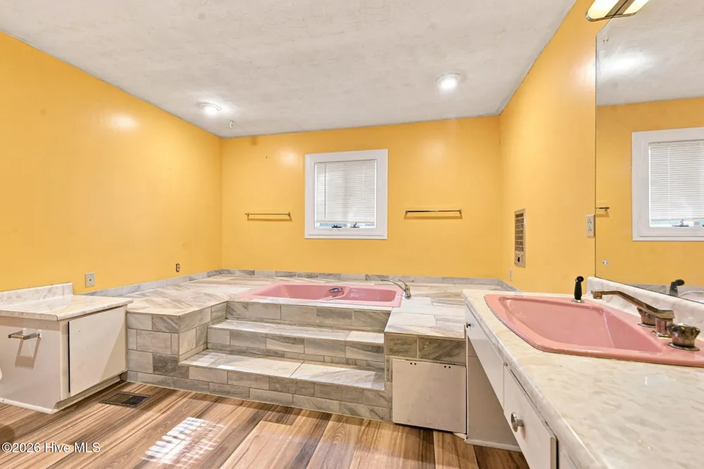 159 Cherry Street Murphy, NC 28906
