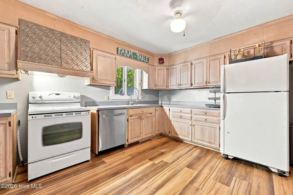 159 Cherry Street Murphy, NC 28906