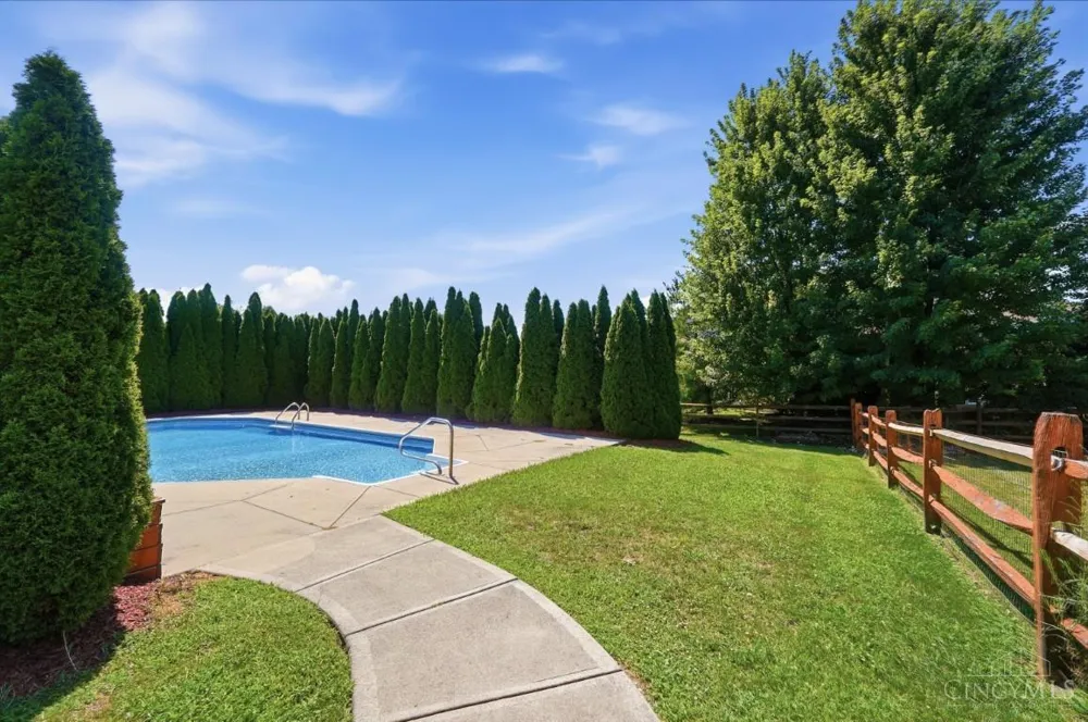 6269 Hedgerow Drive West Chester, OH 45069