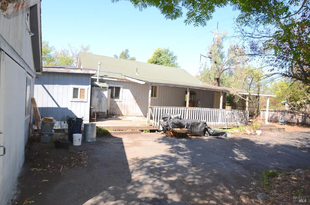 2610 Giffen Avenue Santa Rosa, CA 95407