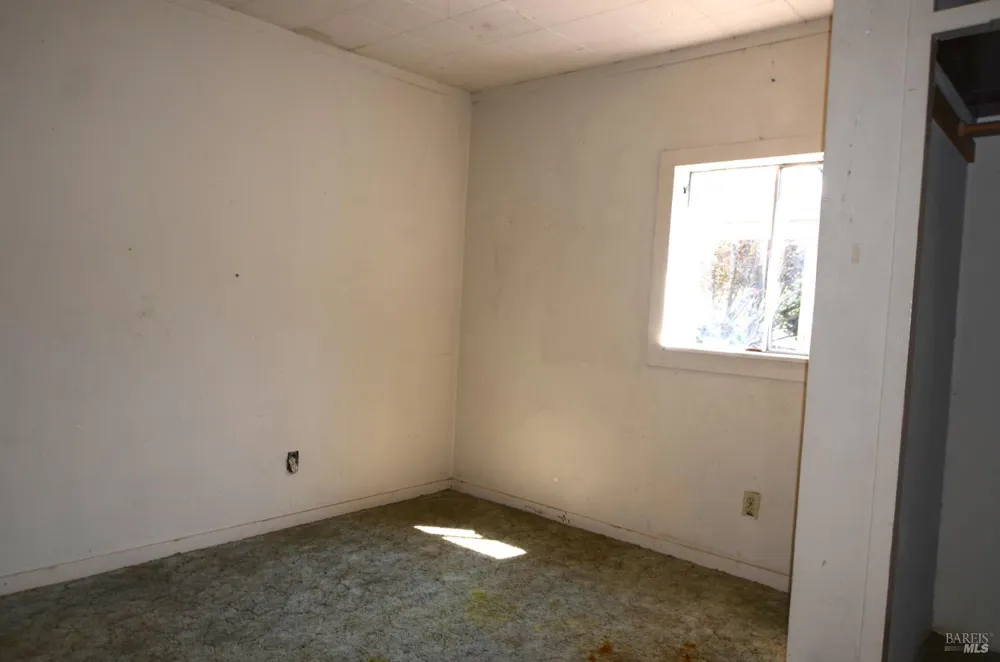 2610 Giffen Avenue Santa Rosa, CA 95407