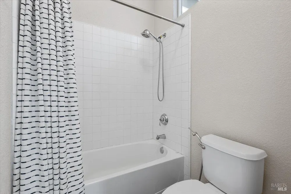 1197 Vintage Greens Drive Windsor, CA 95492
