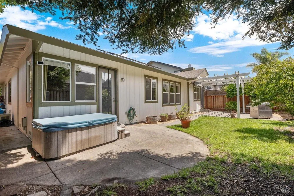 1197 Vintage Greens Drive Windsor, CA 95492