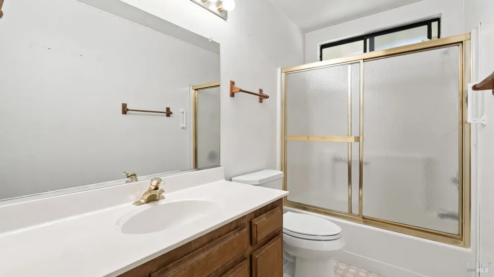 1205 Marble Street Santa Rosa, CA 95407