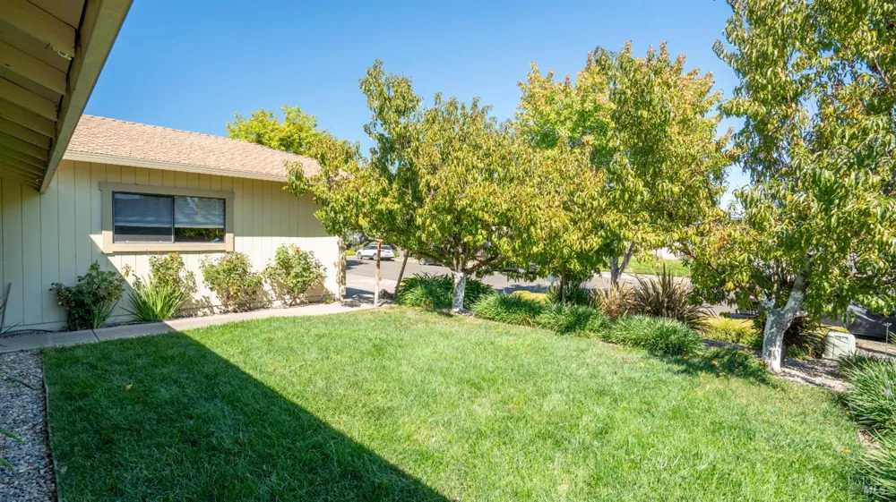 1205 Marble Street Santa Rosa, CA 95407