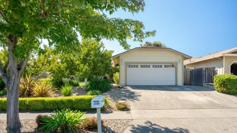 1205 Marble Street
