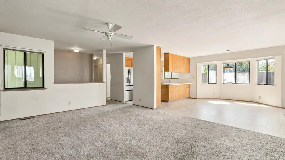 1205 Marble Street Santa Rosa, CA 95407