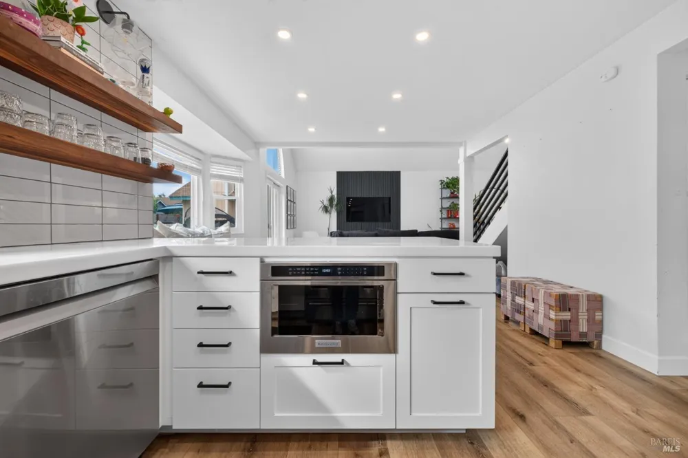 7423 Monique Place Rohnert Park, CA 94928