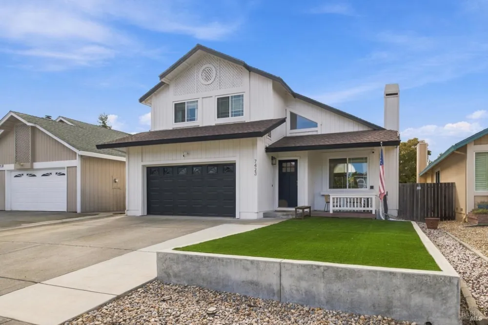 7423 Monique Place Rohnert Park, CA 94928