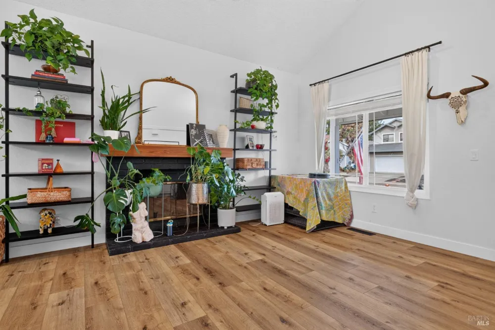 7423 Monique Place Rohnert Park, CA 94928