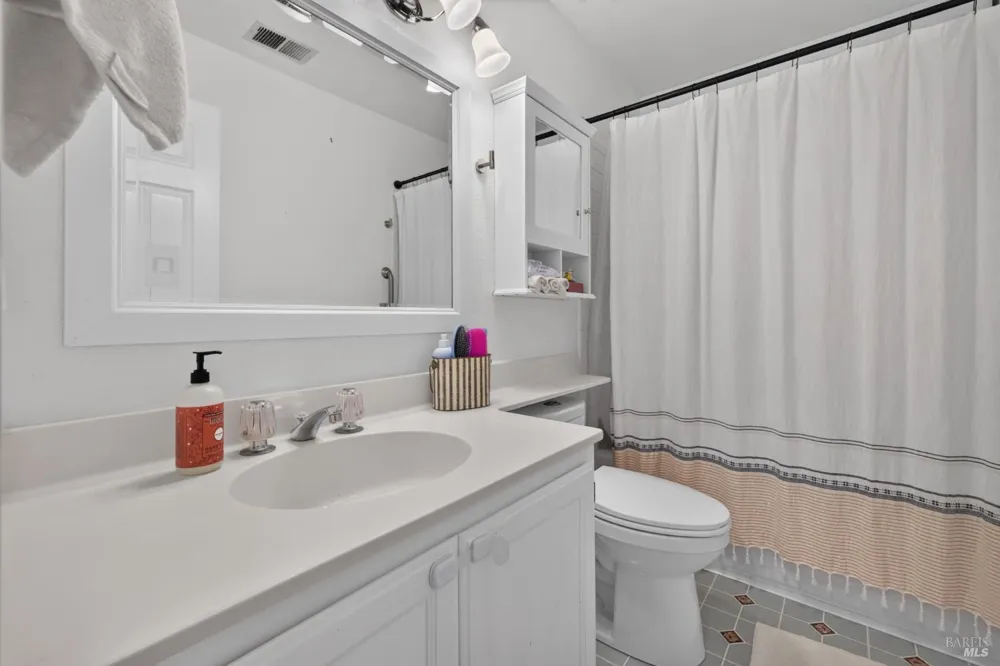7423 Monique Place Rohnert Park, CA 94928