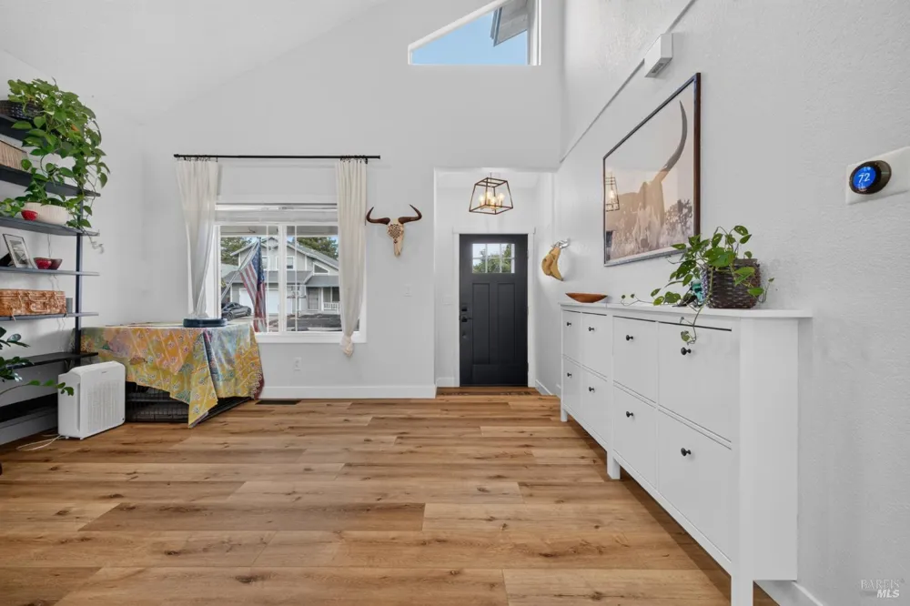 7423 Monique Place Rohnert Park, CA 94928