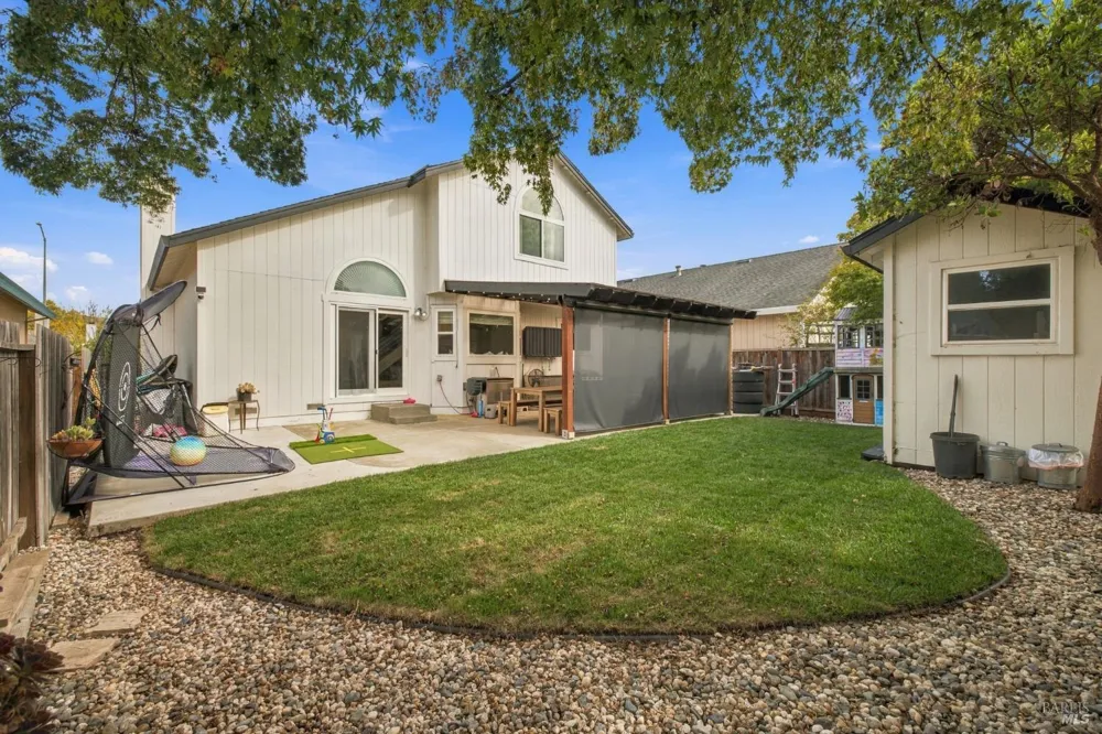 7423 Monique Place Rohnert Park, CA 94928