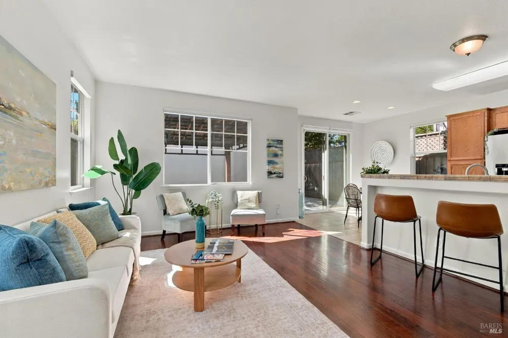 2345 Sophia Drive Santa Rosa, CA 95403