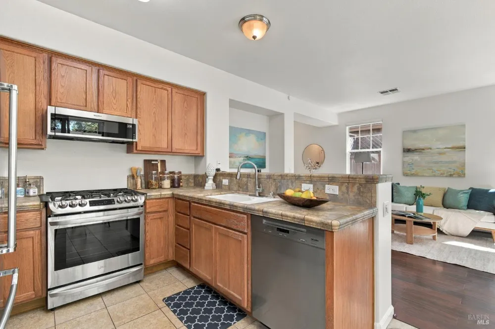 2345 Sophia Drive Santa Rosa, CA 95403
