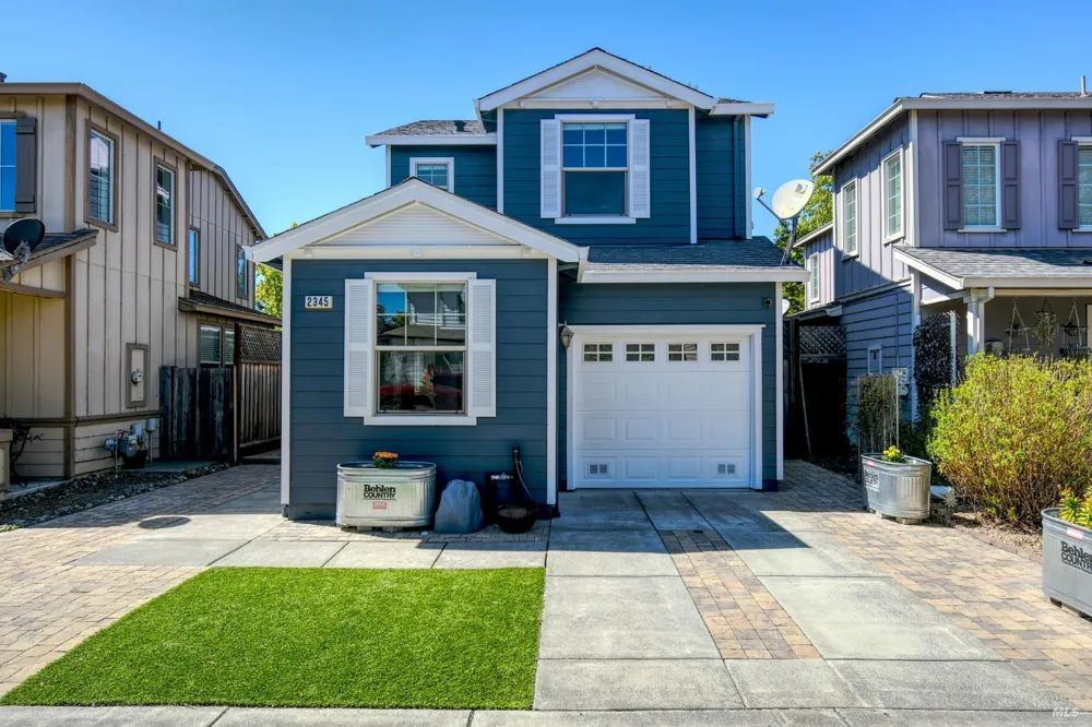 2345 Sophia Drive Santa Rosa, CA 95403