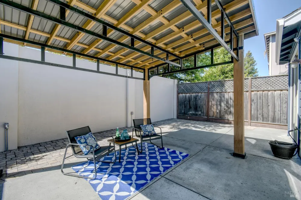 2345 Sophia Drive Santa Rosa, CA 95403