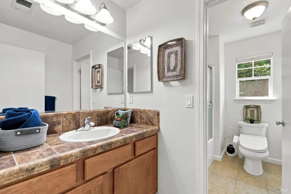 2345 Sophia Drive Santa Rosa, CA 95403