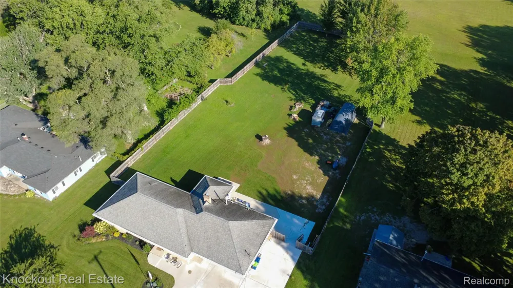 2640 Shattuck Road Saginaw Charter Township, MI 48603