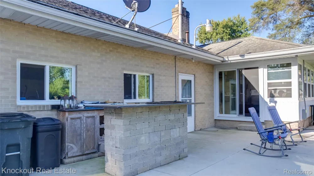 2640 Shattuck Road Saginaw Charter Township, MI 48603