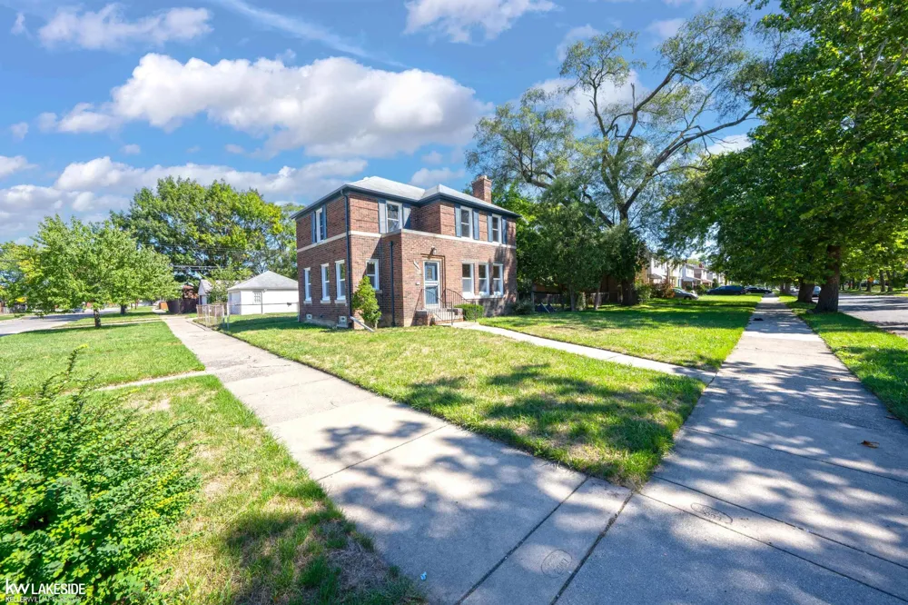 16001 Collingham Drive Detroit City, MI 48205