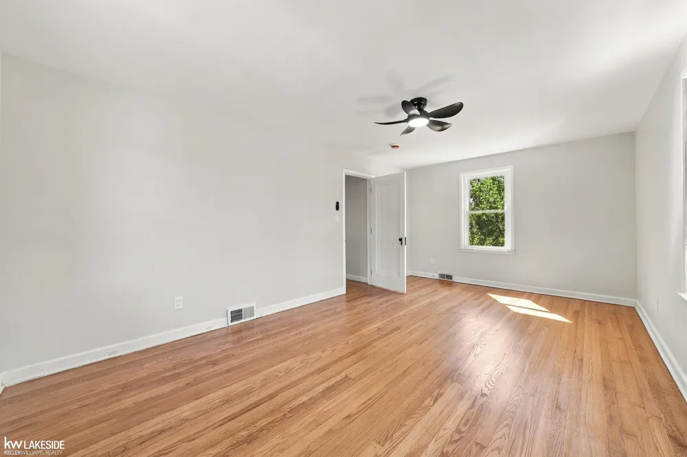 16001 Collingham Drive Detroit City, MI 48205