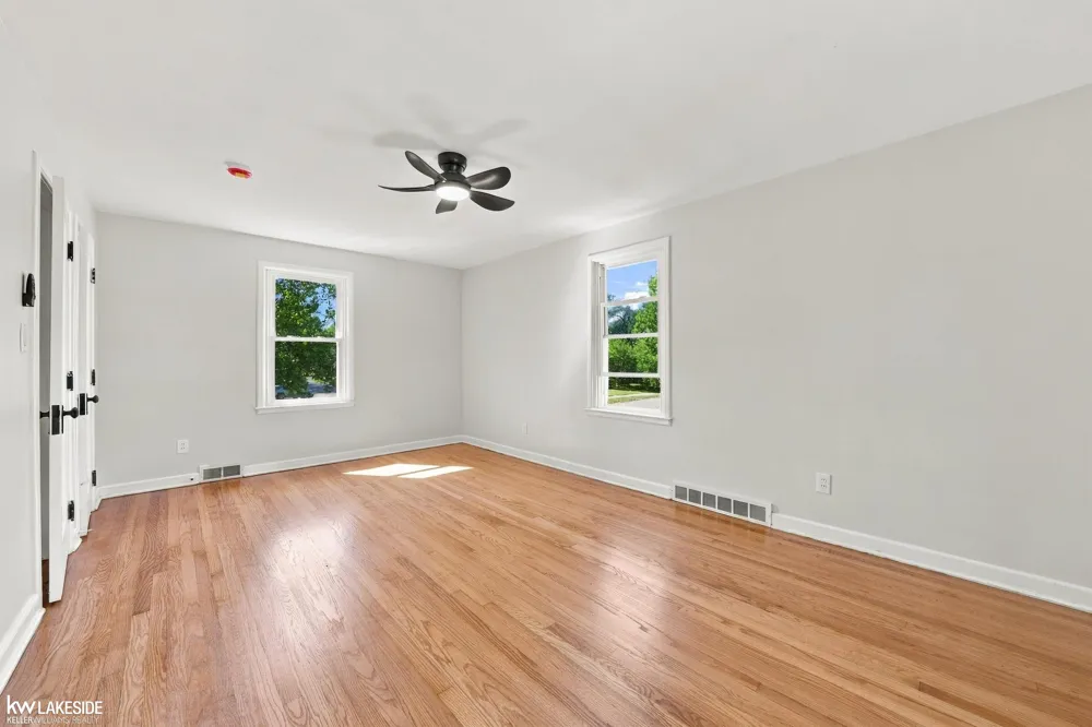 16001 Collingham Drive Detroit City, MI 48205