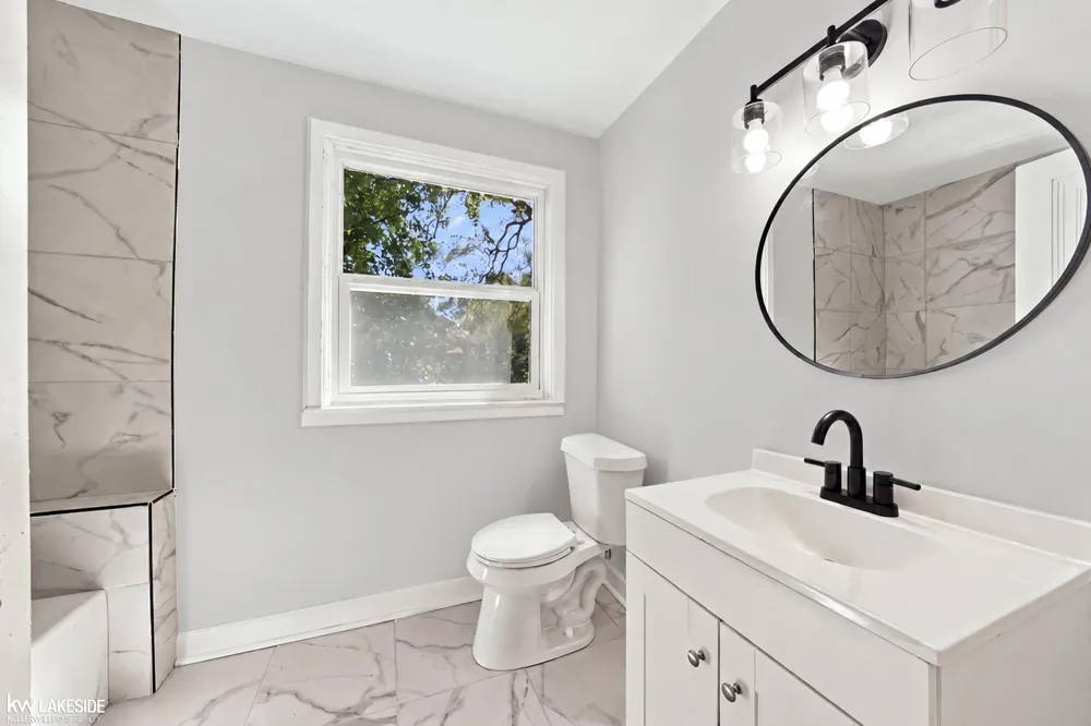 16001 Collingham Drive Detroit City, MI 48205