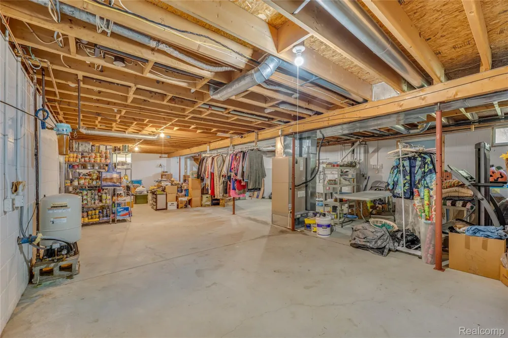 1178 E Hughes Lake Road Big Creek Township, MI 48654