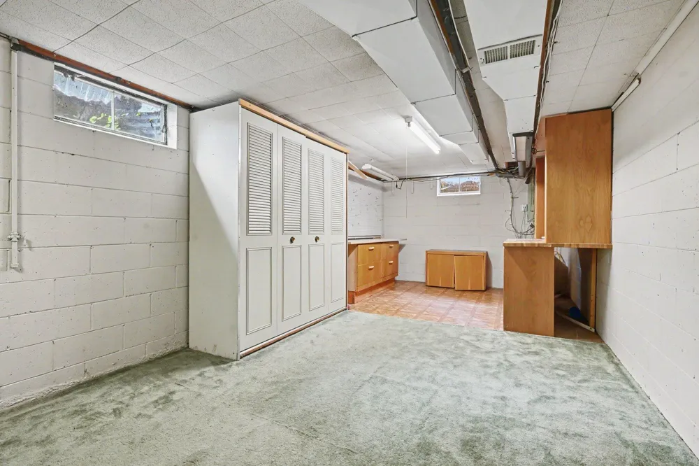 2805 Winchell Avenue Kalamazoo City, MI 49008