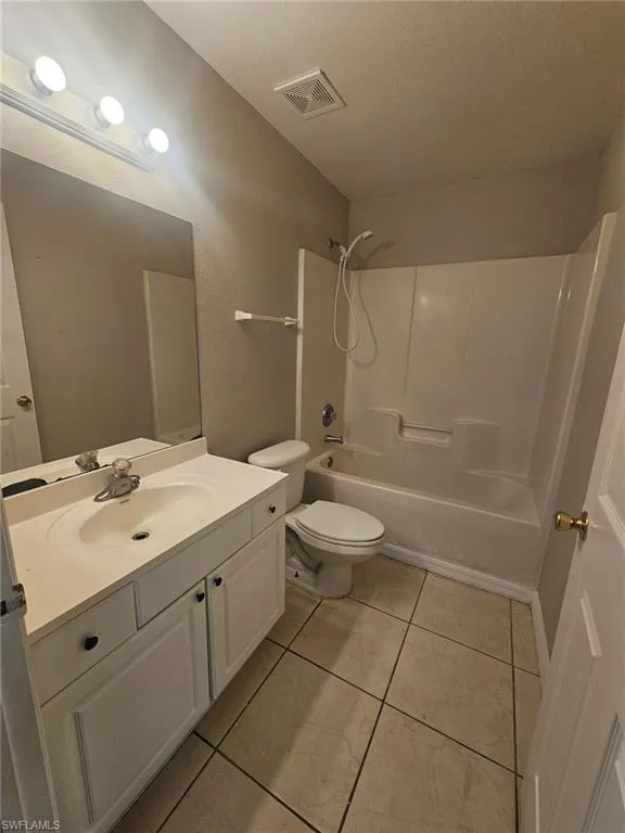 215 Ivan Avenue S Lehigh Acres, FL 33973