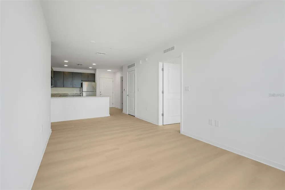 5587 MILLENIA PARK BLVD #109 Orlando, FL 32839