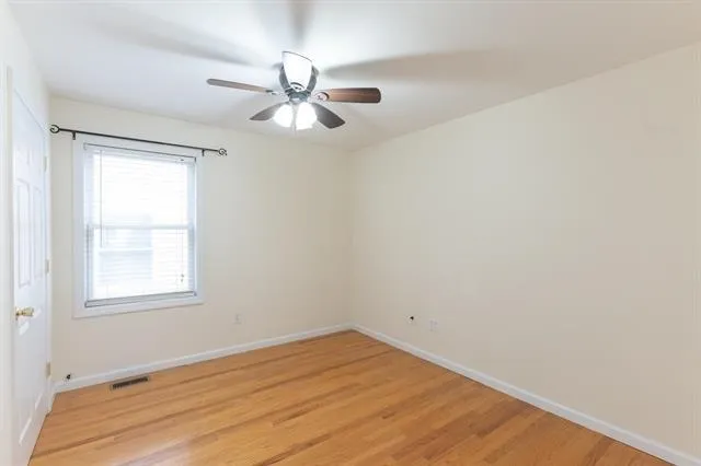 260 CUSTER AVE Jersey City, NJ 07305